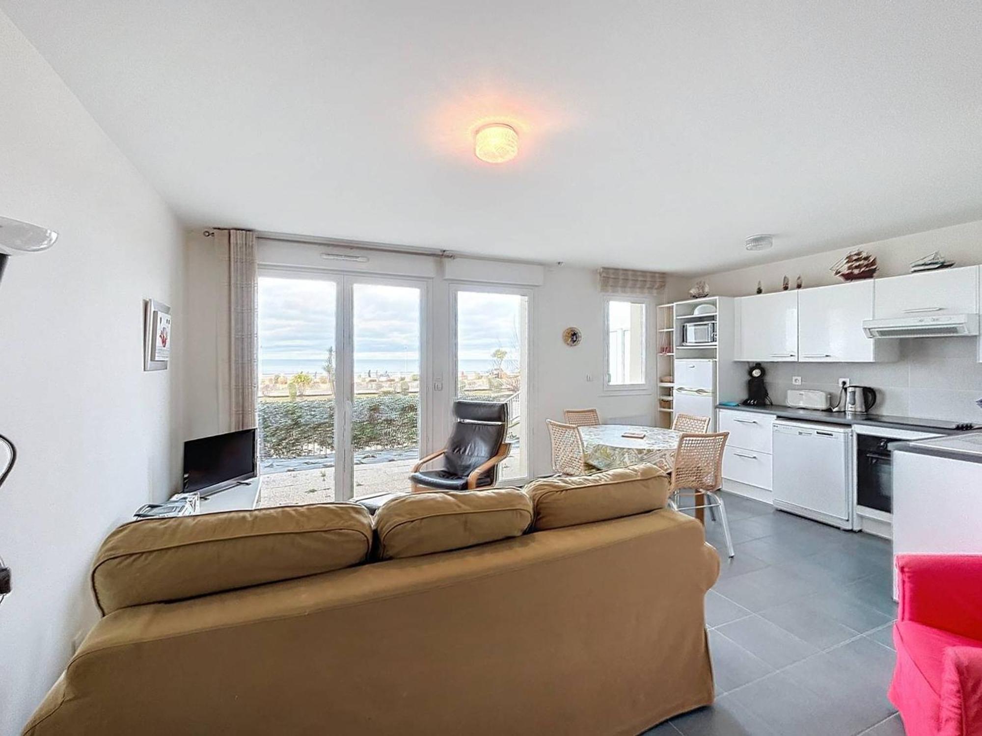 Appartement Rez-De-Jardin, Front De Mer, 4 Pers, Calme, Wifi Gratuit - Fr-1-465-46 Merville-Franceville-Plage Εξωτερικό φωτογραφία